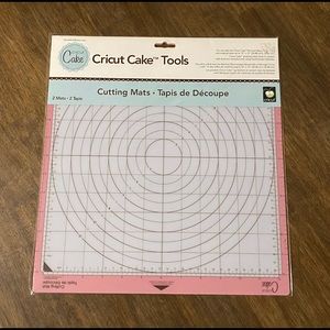 12x12 cricut cake mats Brand new contains 2 mats
